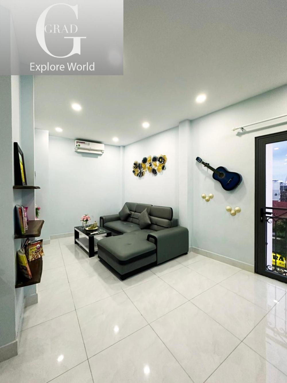 Grad Apartment