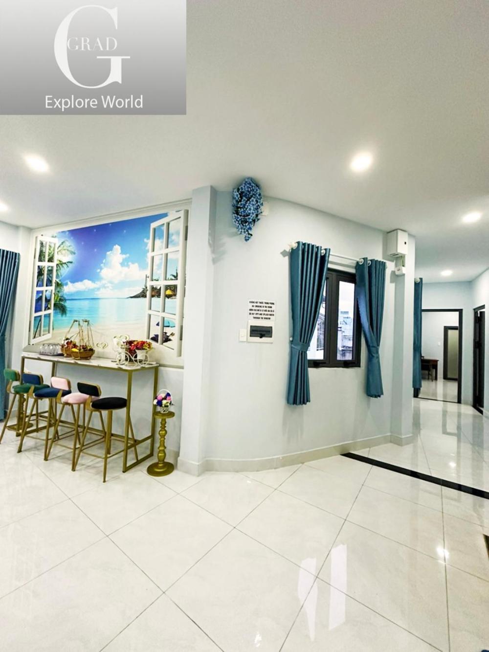 Grad Apartment *